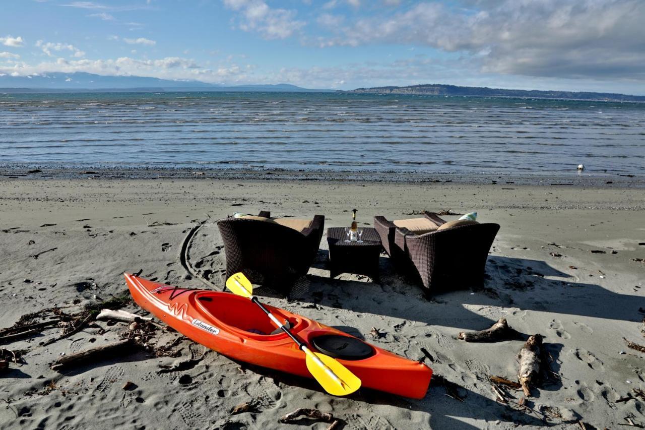 Maxwelton Beach Sunsets! Kayaks & Paddleboards! 1 Min Walk To The Water! Clinton Exterior photo