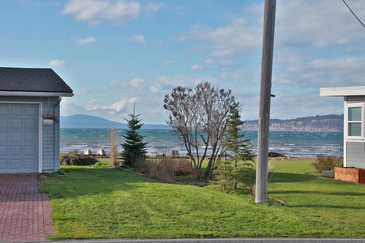 Maxwelton Beach Sunsets! Kayaks & Paddleboards! 1 Min Walk To The Water! Clinton Exterior photo