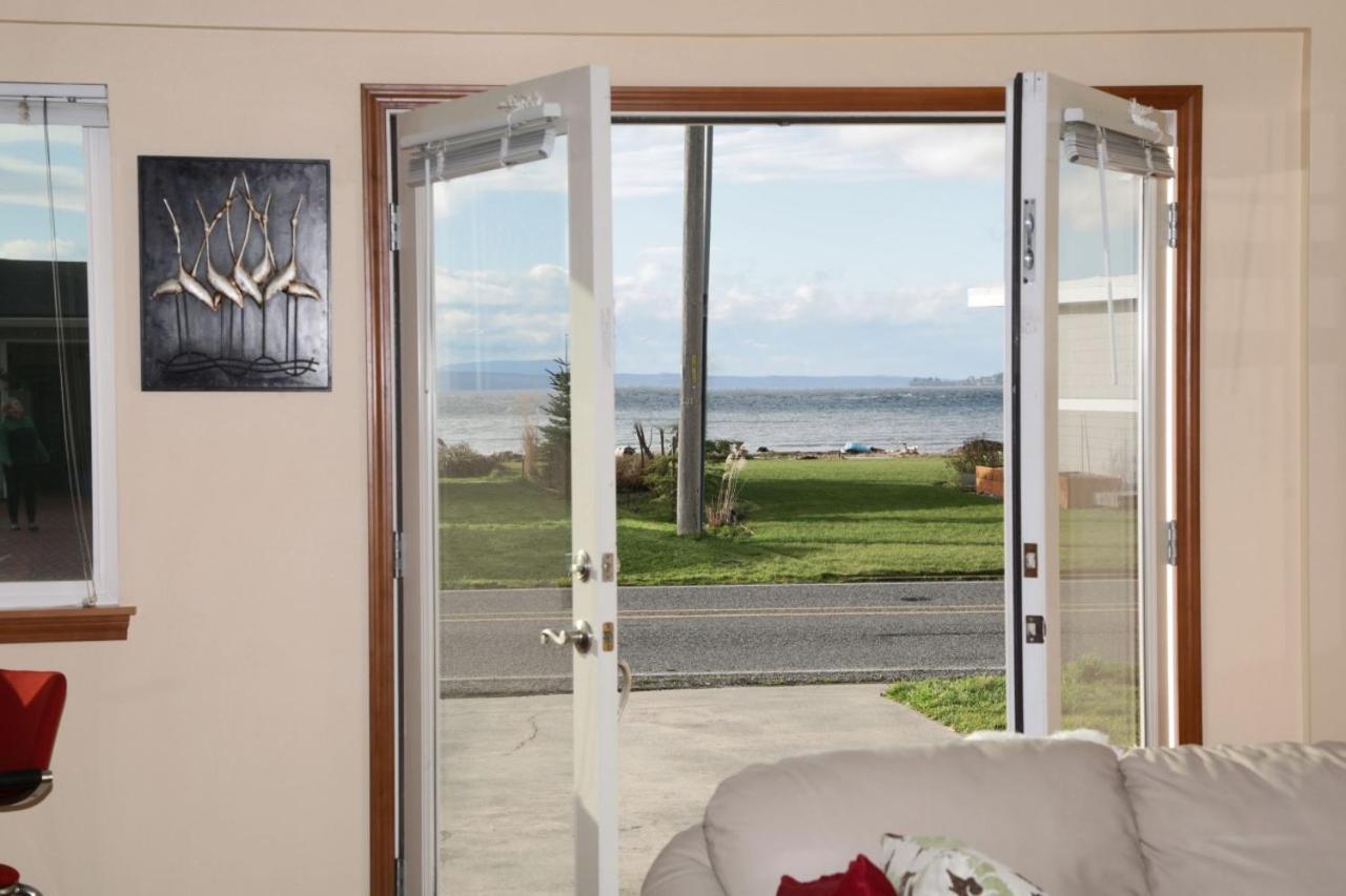 Maxwelton Beach Sunsets! Kayaks & Paddleboards! 1 Min Walk To The Water! Clinton Exterior photo